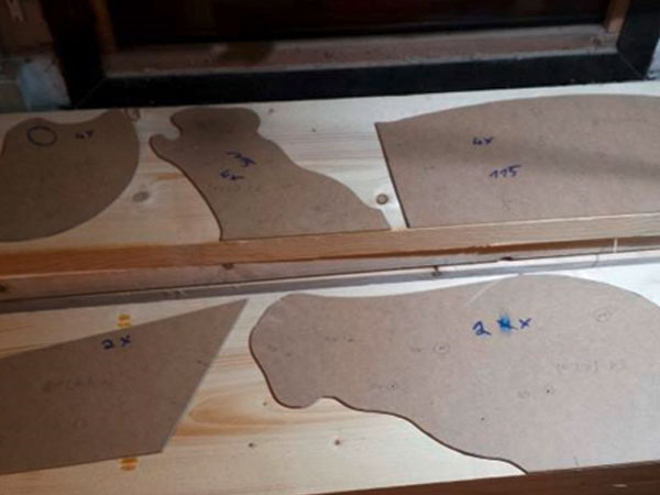 Design-Holzpferd-4Pf